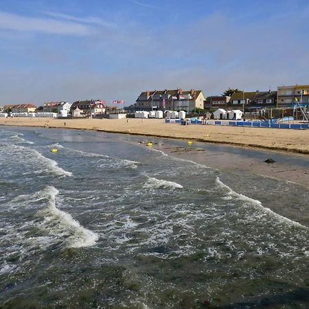 Triplex Avec Jardinet - Wifi - A 400M De La Plage Courseulles-sur-Mer Bagian luar foto