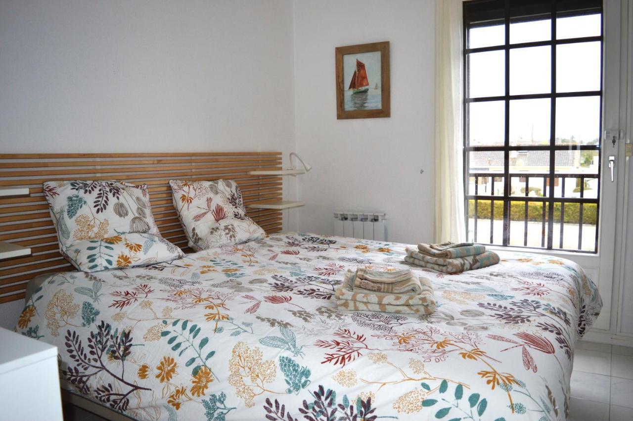 Triplex Avec Jardinet - Wifi - A 400M De La Plage Courseulles-sur-Mer Bagian luar foto
