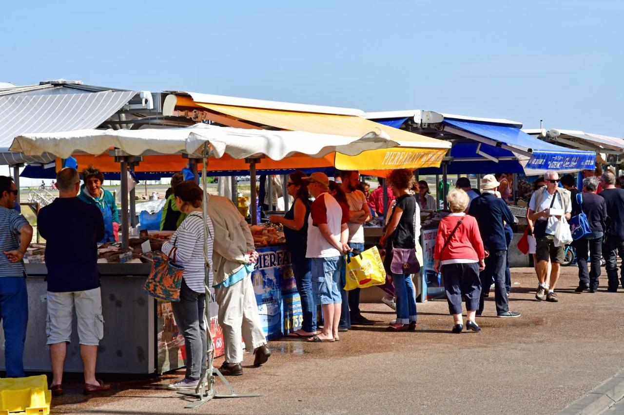 Triplex Avec Jardinet - Wifi - A 400M De La Plage Courseulles-sur-Mer Bagian luar foto
